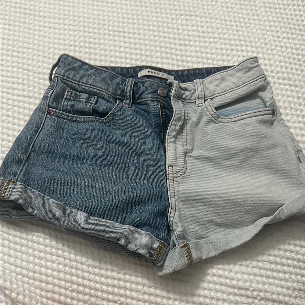PacSun Contrast Blue Denim Shorts size 24